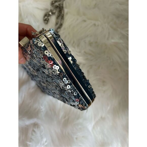 White House black market clutch - Picture 5 of 6